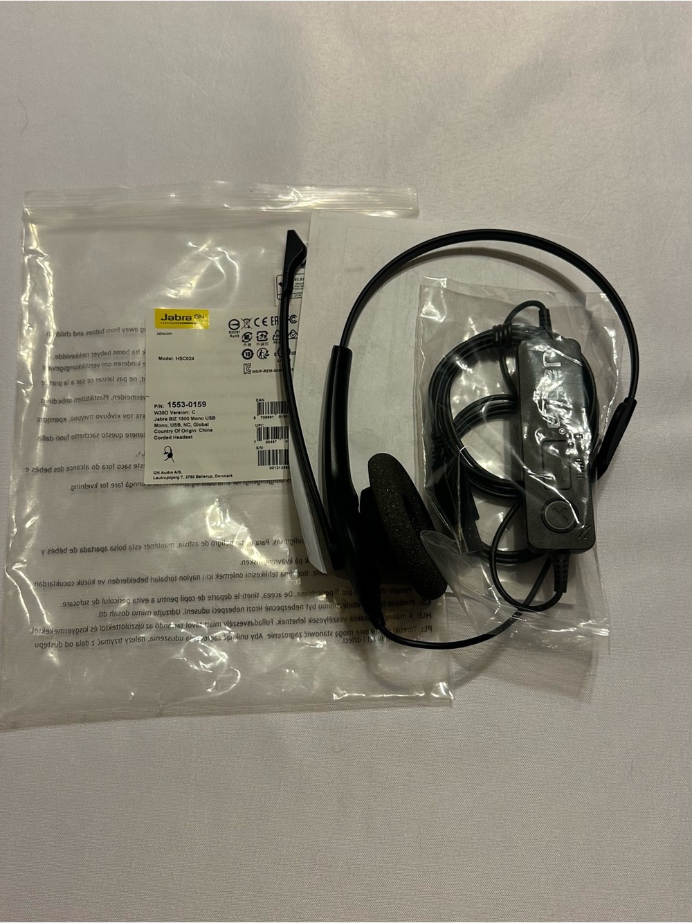 Jabra  #HSC024 corded  Headset noise canceling with Inline Controls NWT